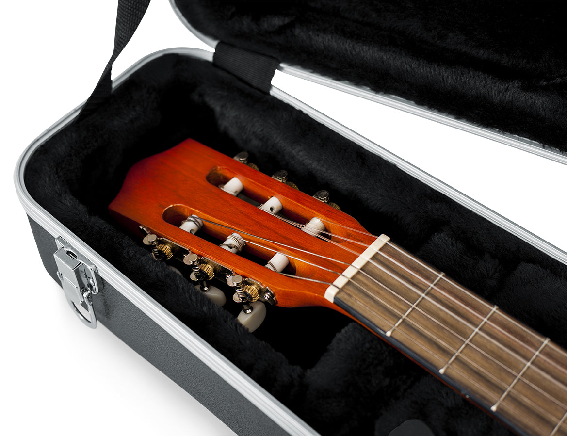 Gator Deluxe Molded Case for Classic Guitar - Black GC-CLASSIC
