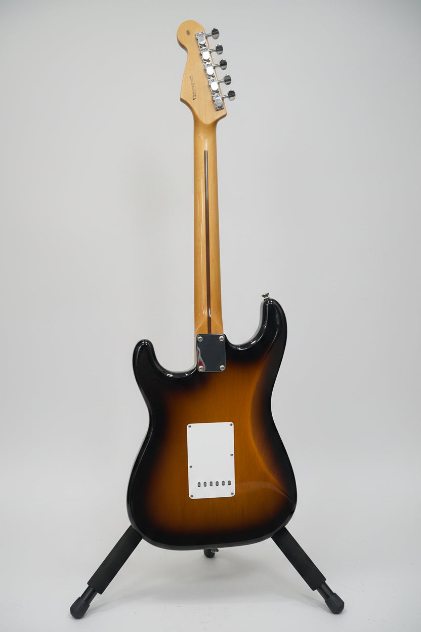 Fender Classic Series '50s Stratocaster -Maple Fingerboard - 2-Color Sunburst 0131002303 (USED)